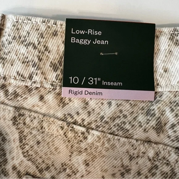 NWT Wild Fable Snakeskin Pattern Baggy Jeans- Size 10 - Picture 7 of 11